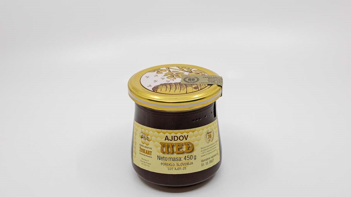 Ajdov med iz slovenskega čebelarstva – naravni domači med